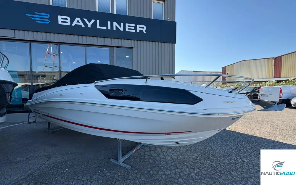 slider 0 Bayliner VR6 Cuddy
