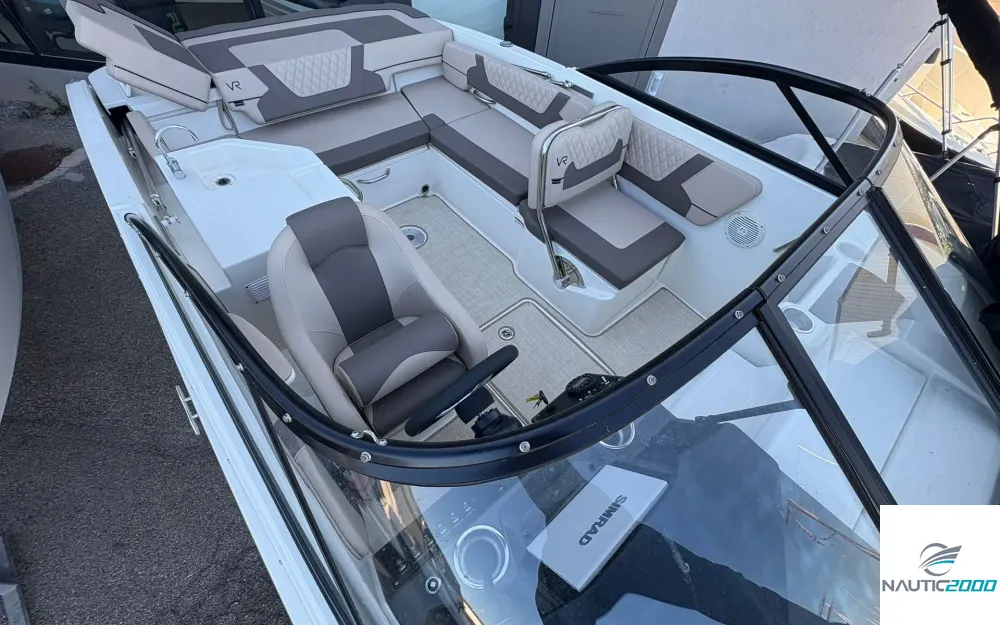 slider 2 Bayliner VR6 Cuddy