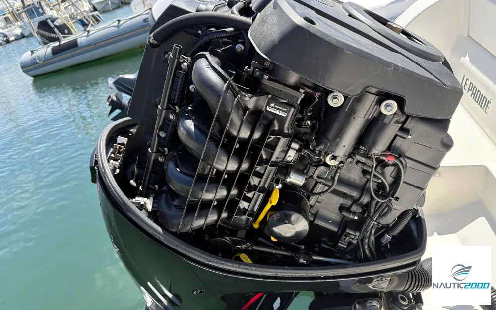 slider 3 Mercury 150