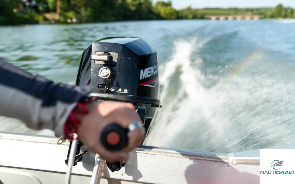 slider 1 Fourstroke 6CV EFI *Nouveauté 2026*