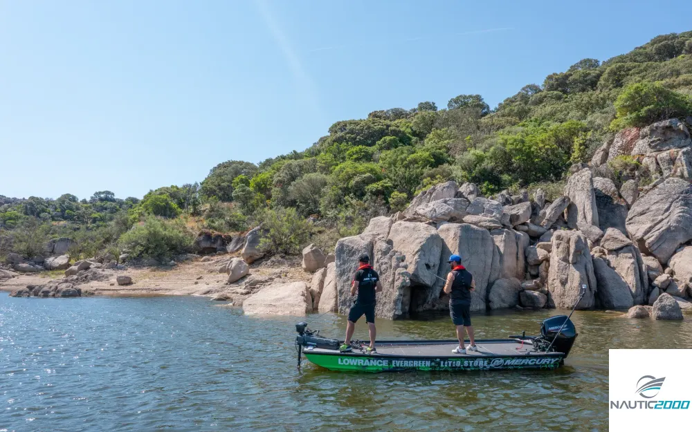 slider 3 Fourstroke 30 CV EFI