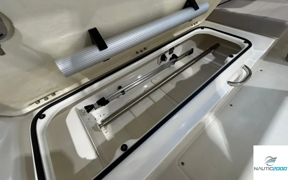 slider 8 Quicksilver Activ 605 Open