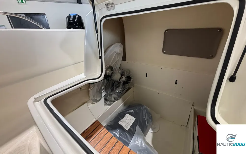 slider 21 Quicksilver Activ 605 Open