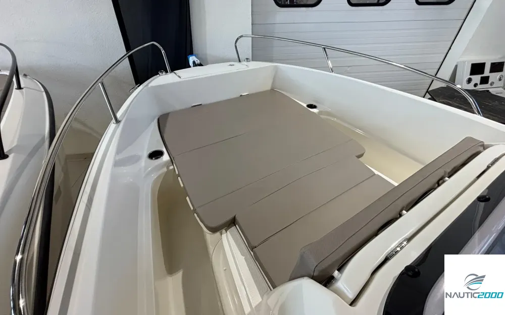 slider 13 Quicksilver Activ 605 Open