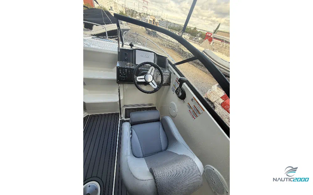 slider 13 Bayliner VR5 Cuddy OB