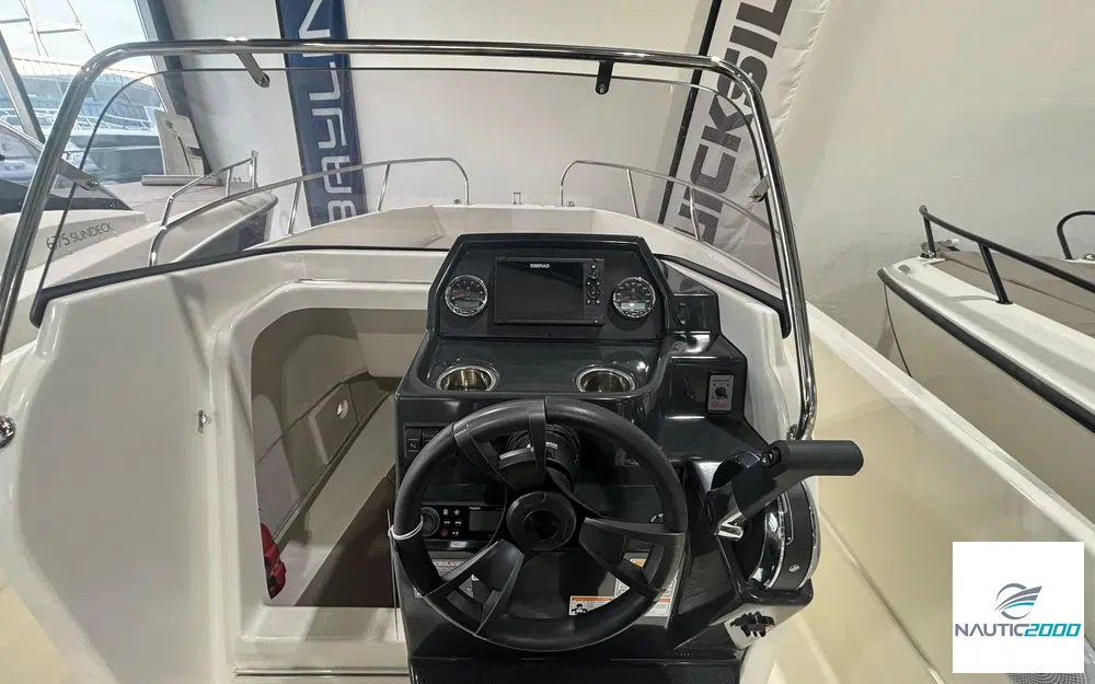 slider 11 Quicksilver Activ 675 Open