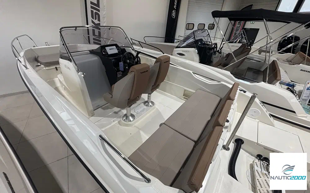 slider 2 Quicksilver Activ 675 Open