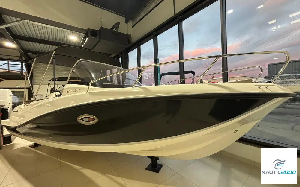 slider 0 Quicksilver Activ 675 Sundeck