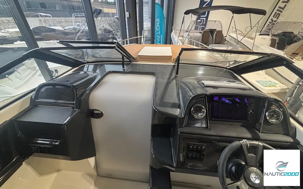 slider 15 Quicksilver Activ 755 Cruiser