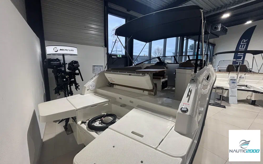 slider 2 Quicksilver Activ 755 Cruiser