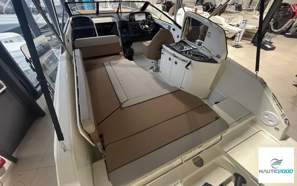 slider 5 Quicksilver Activ 755 Cruiser