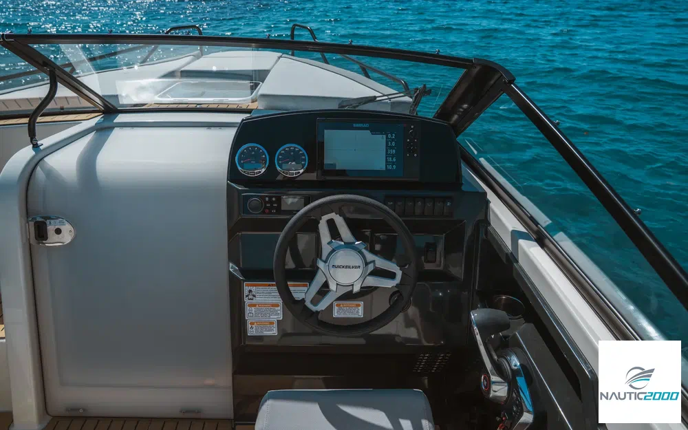 slider 7 Quicksilver Activ 675 Cruiser