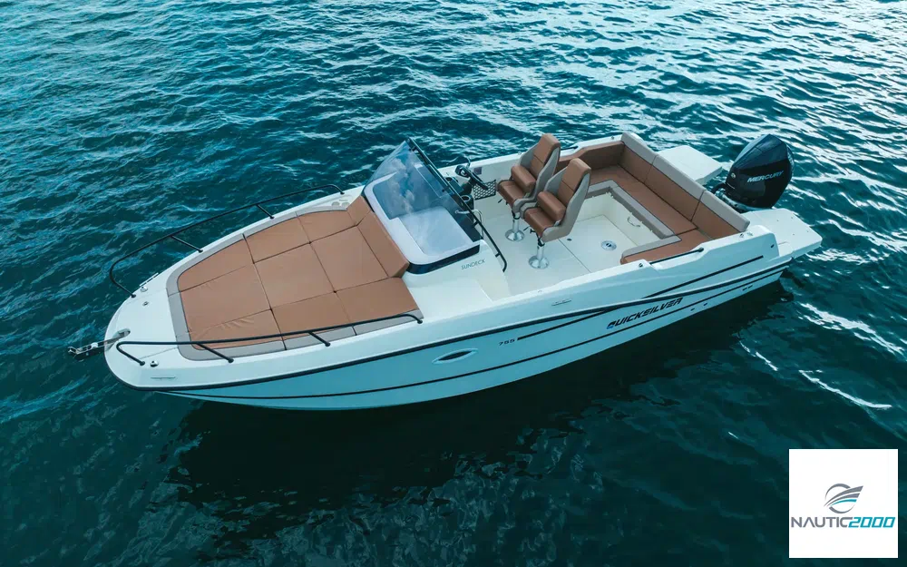 slider 3 Quicksilver Activ 755 Sundeck