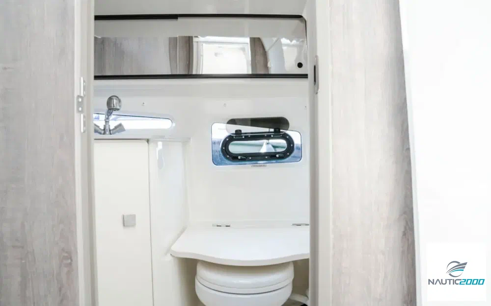 slider 11 Quicksilver Activ 905 Weekend