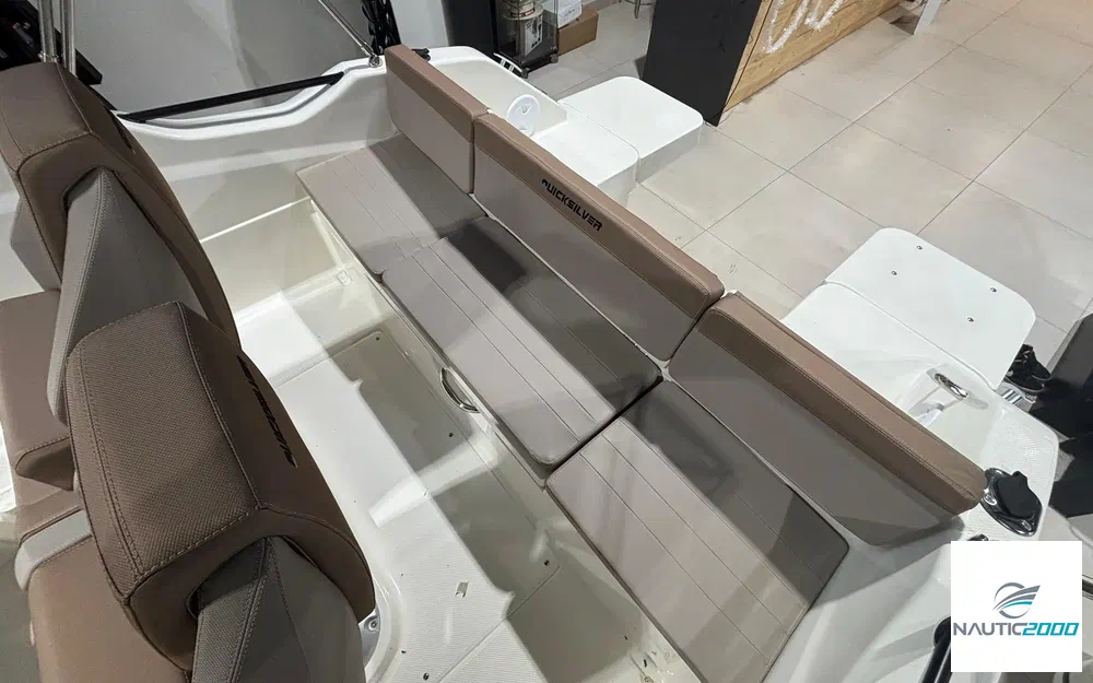 slider 5 Quicksilver Activ 555 Open