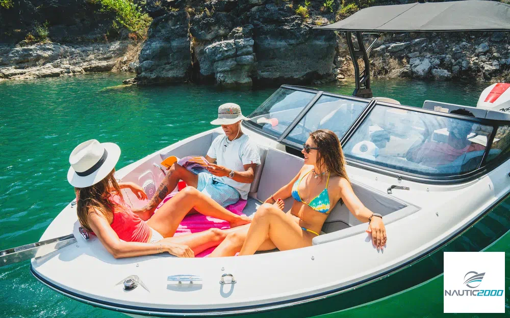 slider 7 Bayliner V20