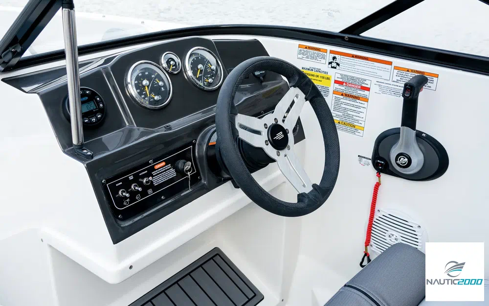 slider 6 Bayliner VR4 BOWRIDER OB