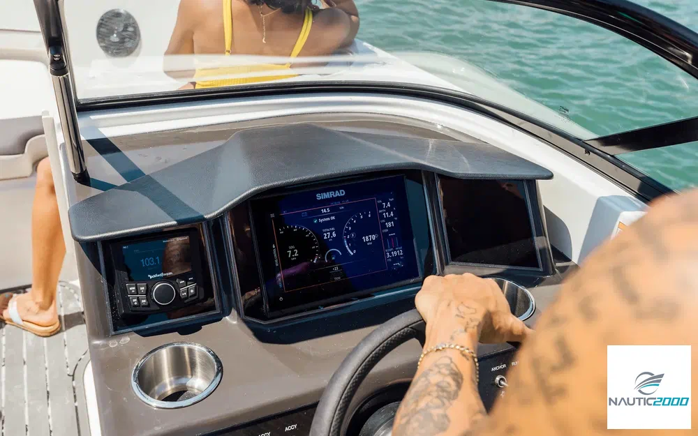 slider 7 Bayliner VR6 BOWRIDER OB