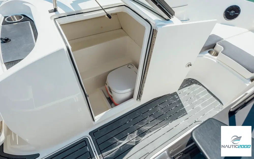 slider 9 Bayliner VR6 BOWRIDER OB