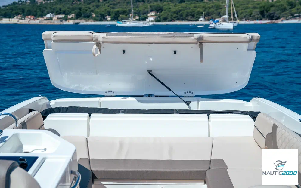 slider 7 Bayliner VR6 Cuddy