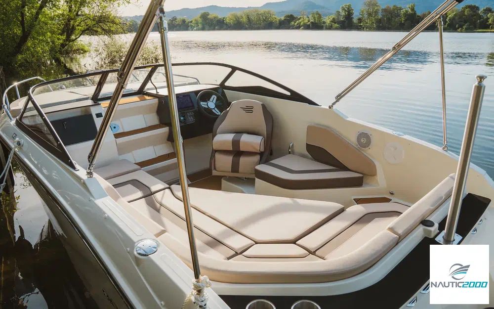 slider 6 Bayliner C21