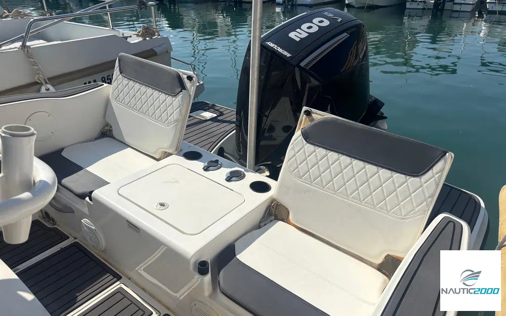slider 6 Bayliner Trophy T20 CC