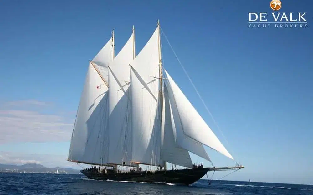 Van Der Graaf Classic Schooner