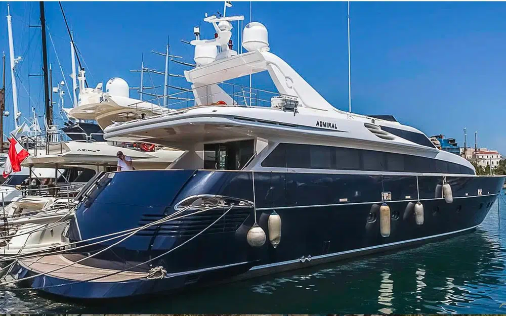 Admiral  33