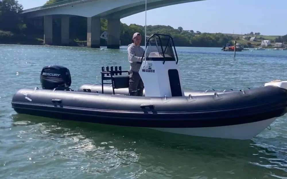 Evok 19 Fishing — Evok Marine