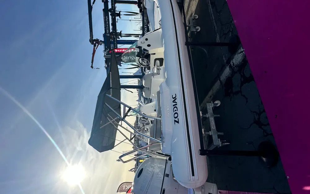 Zodiac Medline 680