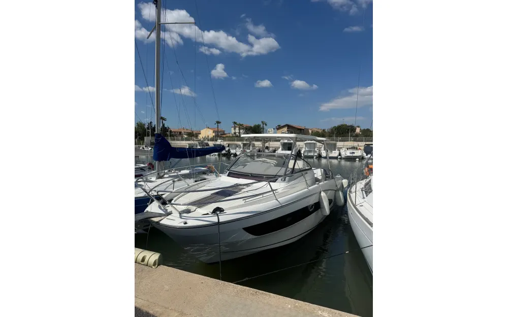 Jeanneau Cap Camarat 10.5 WA
