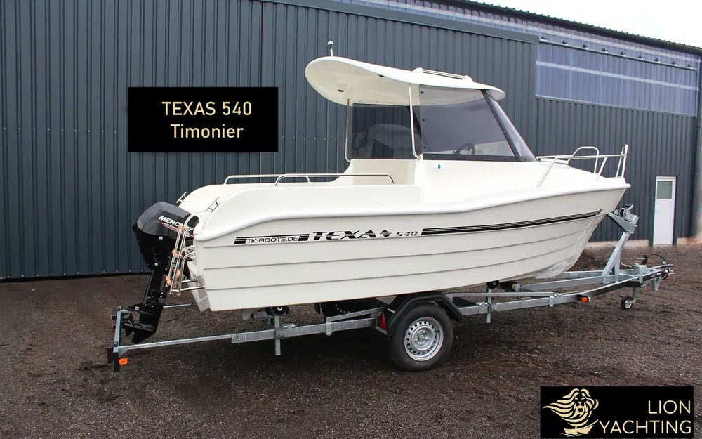 Texas  540 Pilothouse