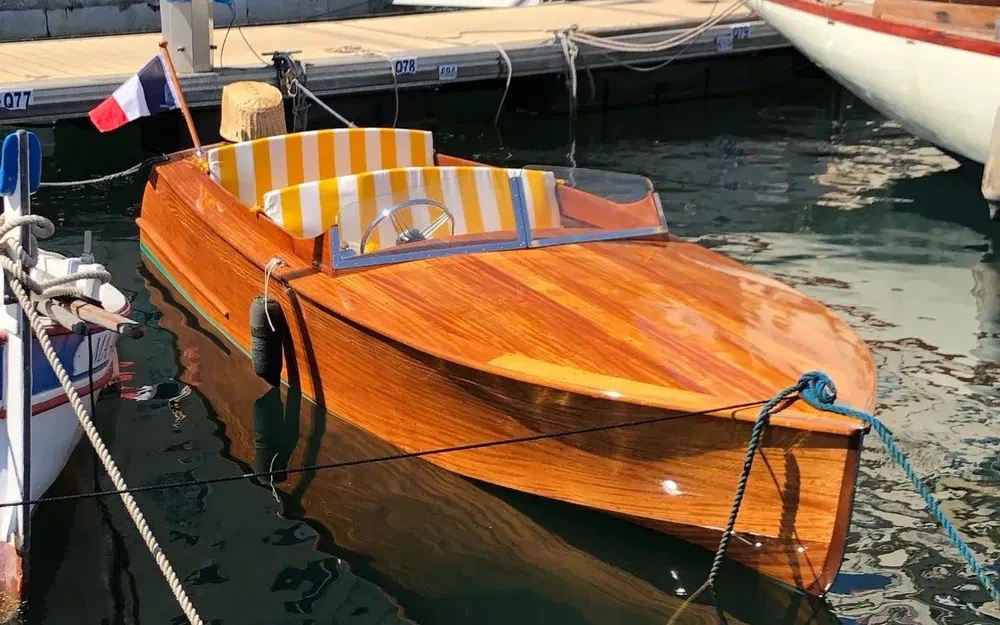 Bateau Classique Runabout