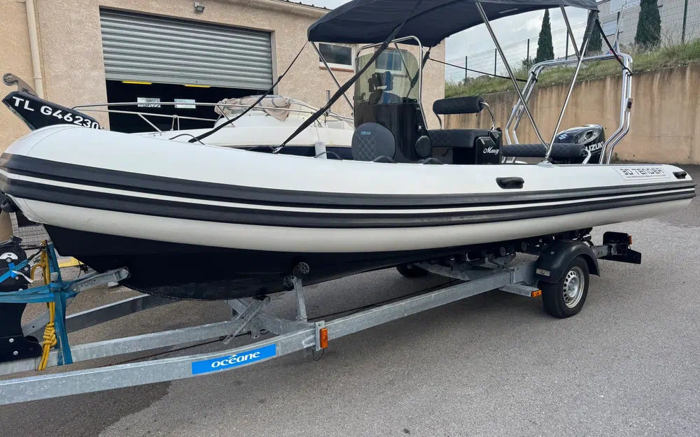 3D Tender Lux 635 Hypalon