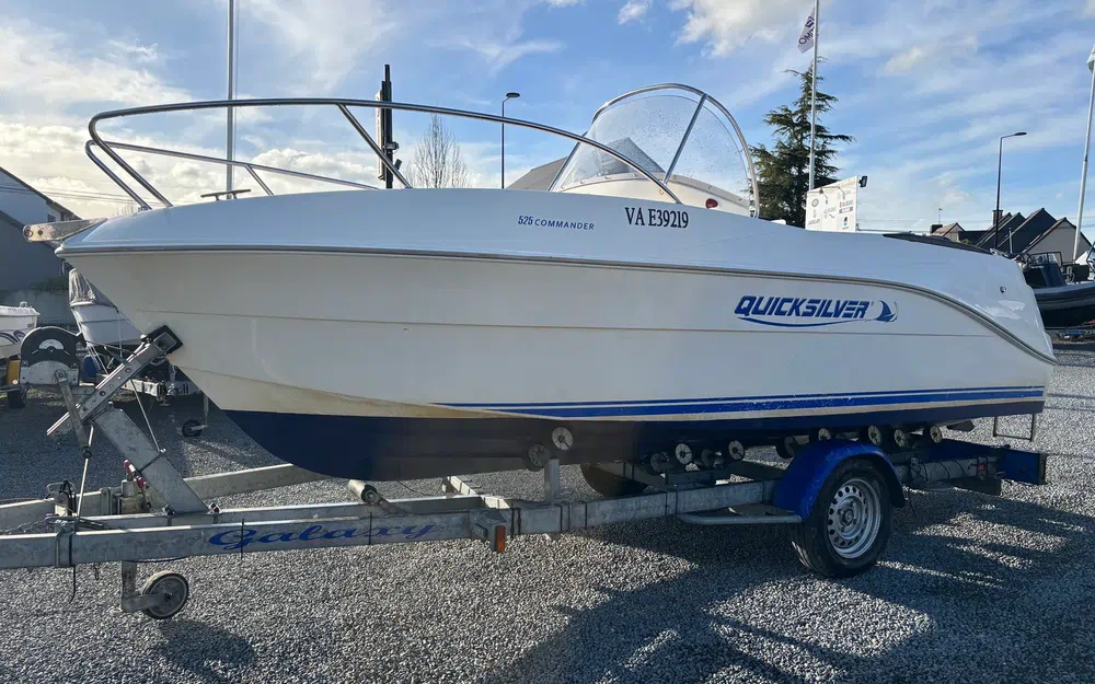 Quicksilver  525 Commander Open