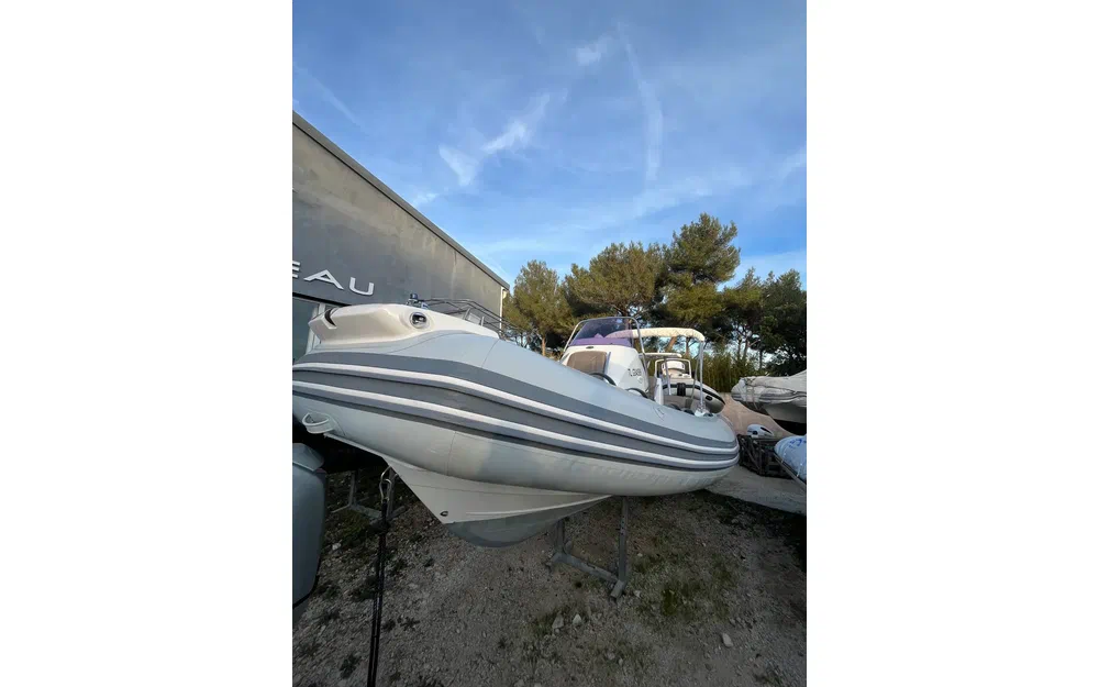 Grand Golden Line G650