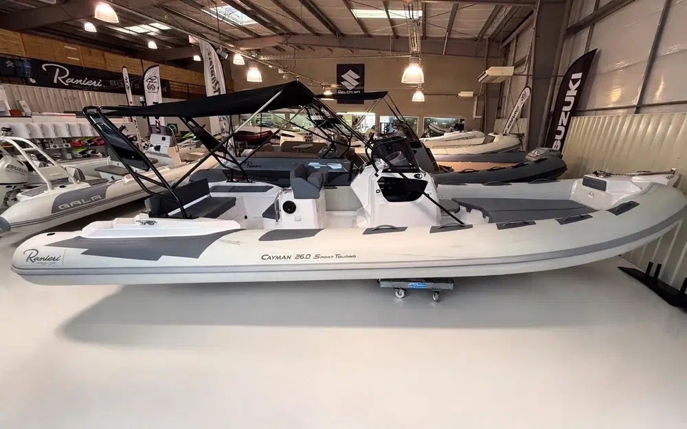 Ranieri Cayman 26 Sport Touring