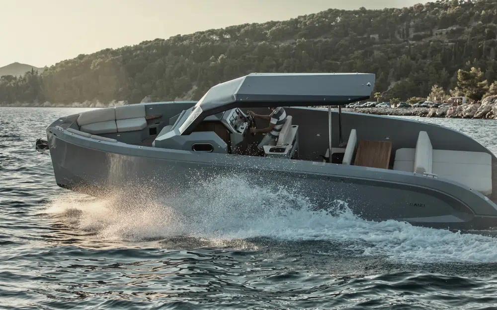 Rand Boats Escape 30