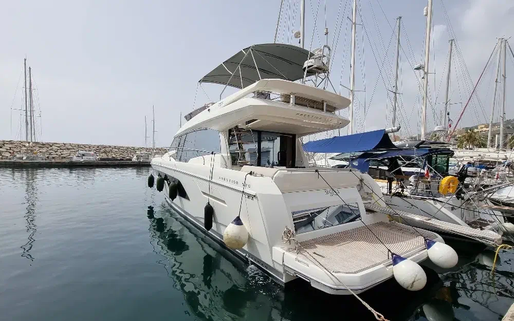 Jeanneau Prestige 520 Fly