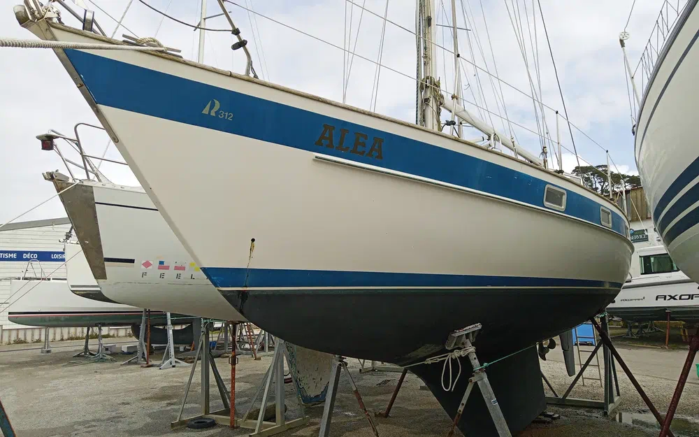 Hallberg Rassy  312