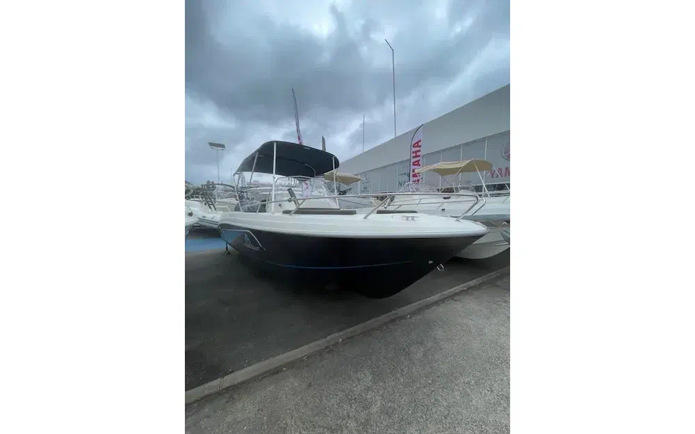 Pacific Craft  670 Open