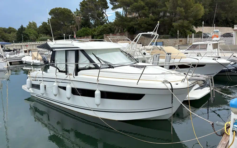 Jeanneau Merry Fisher 895