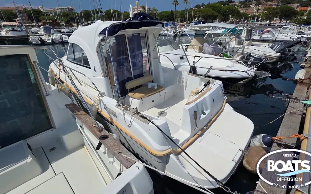 Beneteau Antares 6