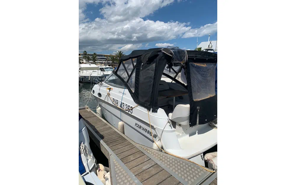 Four Winns Vista 238 Limited