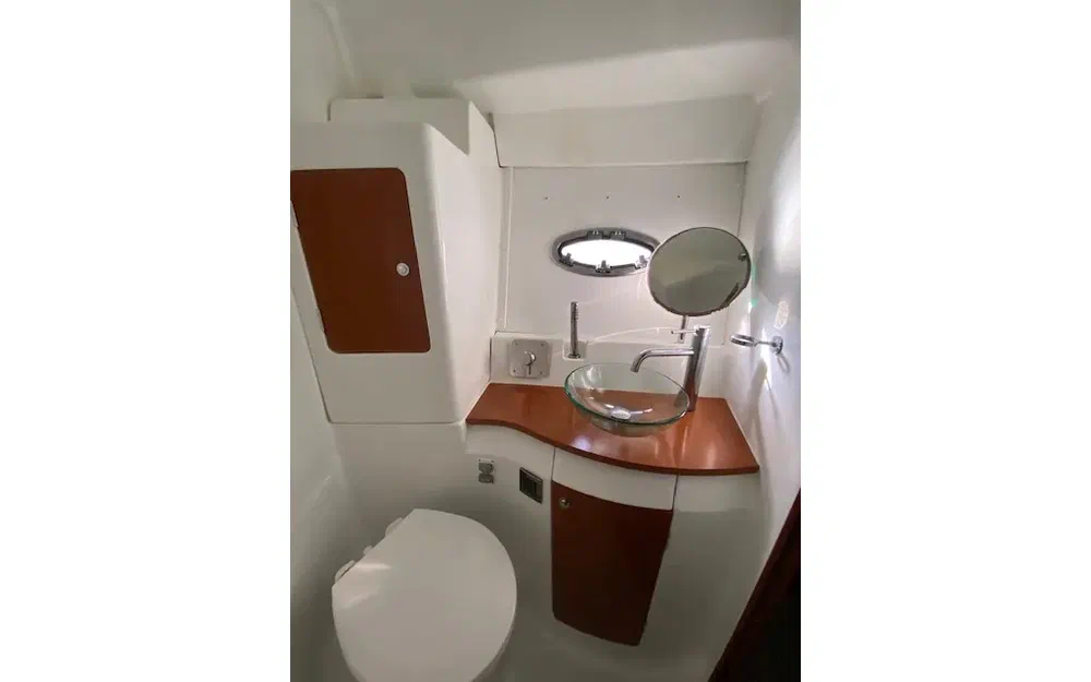 slider 11 Beneteau Antares 42