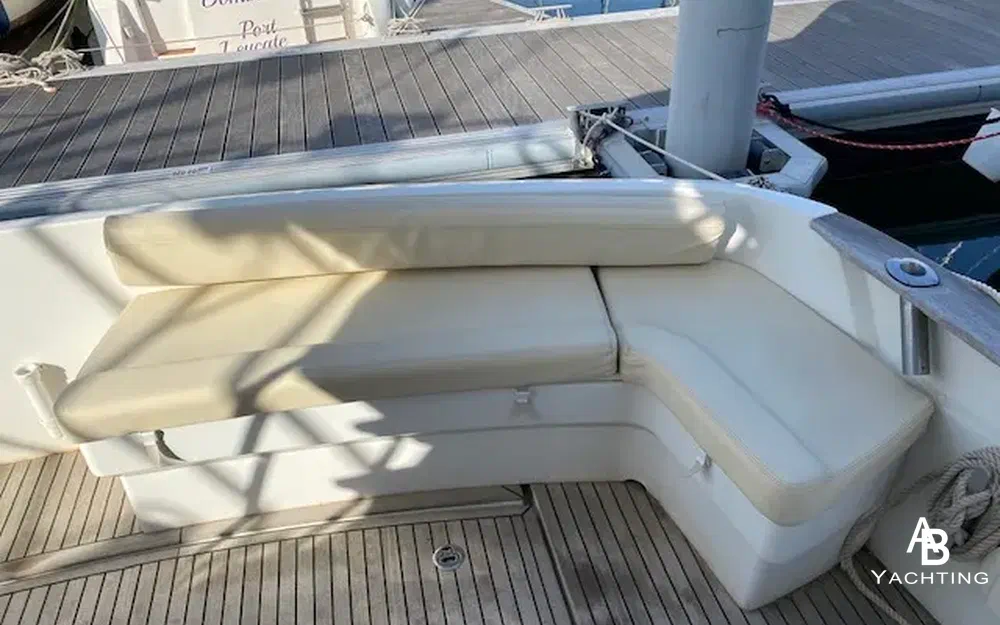 slider 13 Beneteau Antares 42