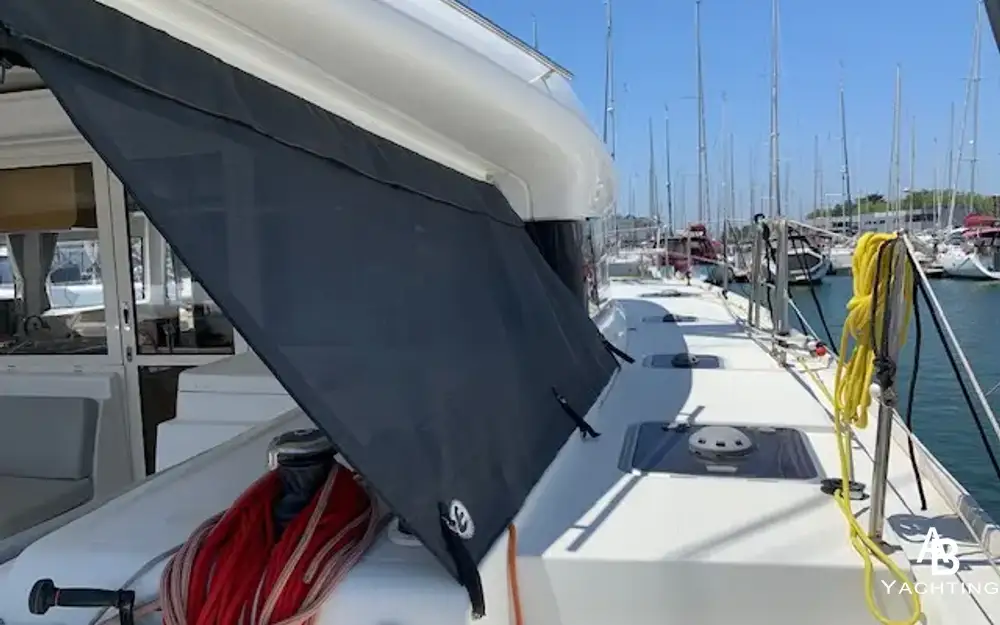 slider 10 Excess Catamarans Excess 12