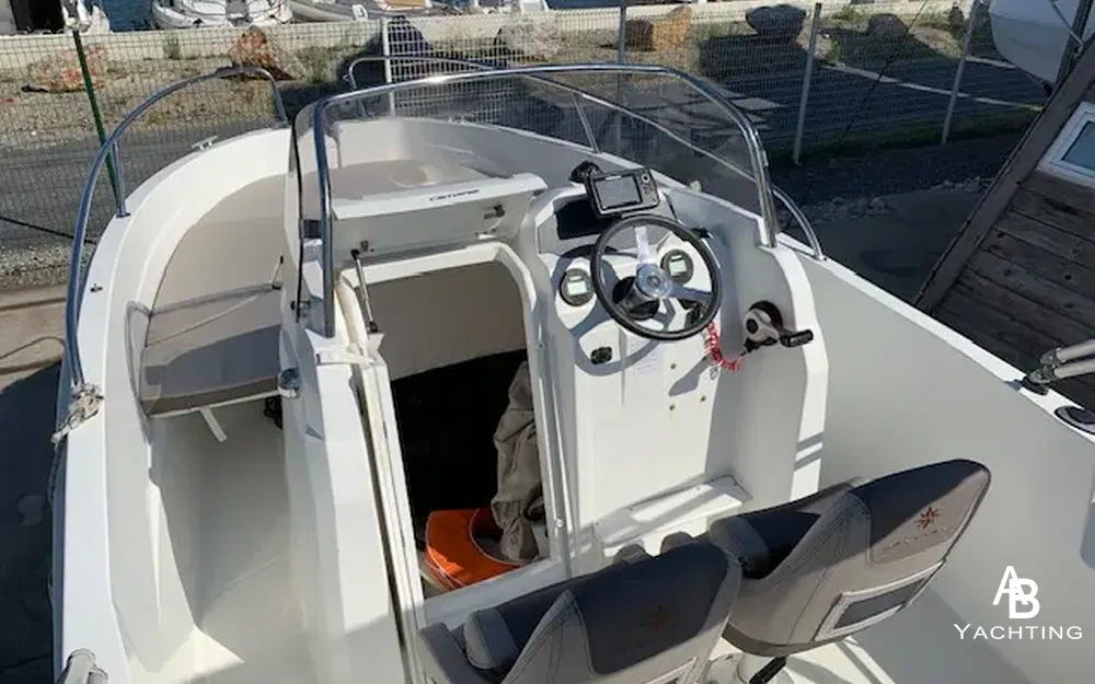 slider 11 Jeanneau Cap Camarat 5.5 CC