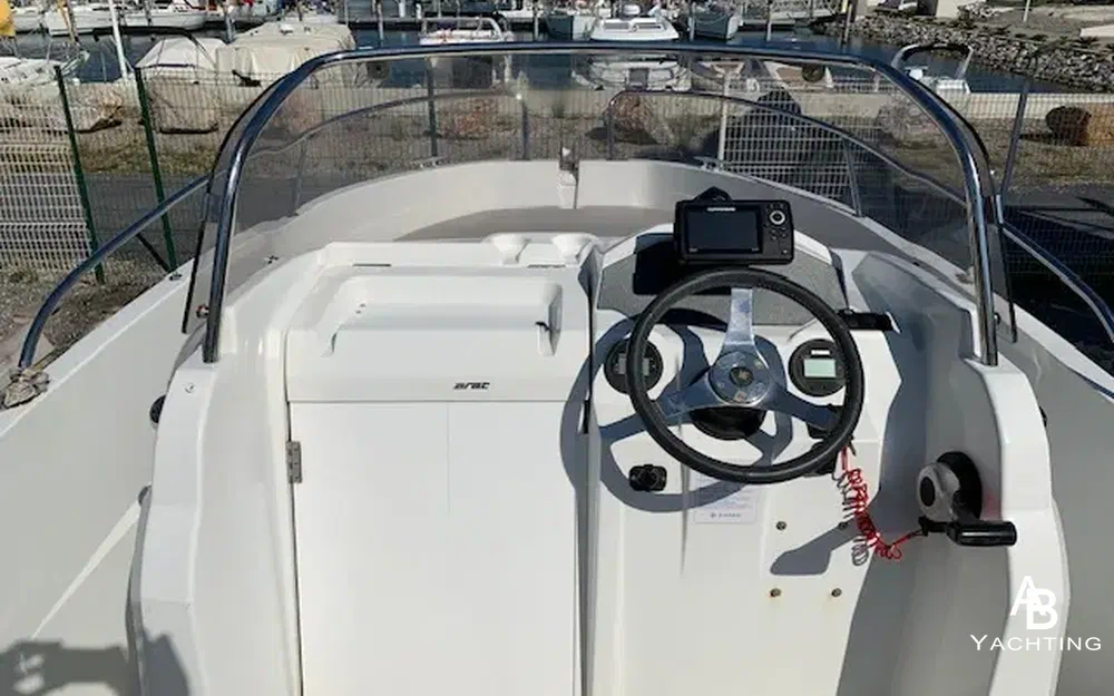 slider 12 Jeanneau Cap Camarat 5.5 CC Cap Camarat 5.5 Style