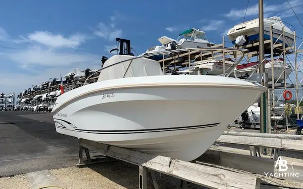 slider 2 Jeanneau Cap Camarat 5.5 CC Cap Camarat 5.5 Style